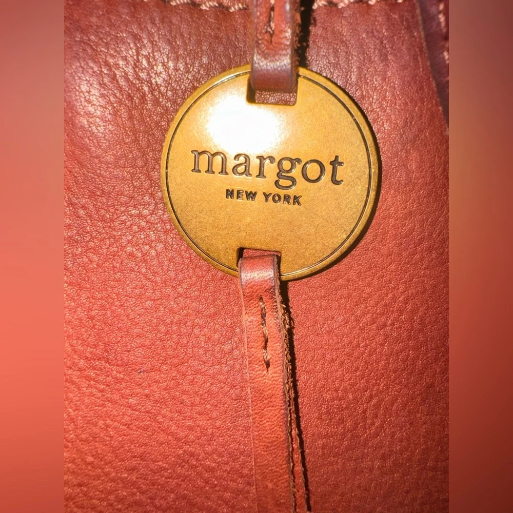 Margot Anna Brown Leather Crossbody Bag - Picture 4 of 7